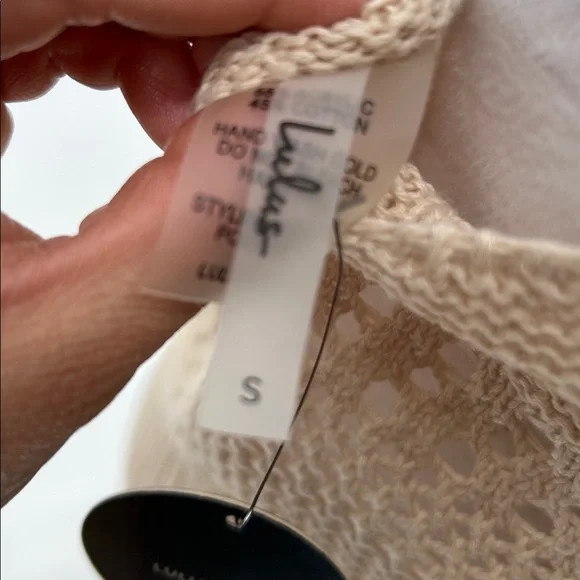 Lulus Beige Crochet Knit Midi Dress Sleeveless Bodycon Small NWT - Picture 2 of 8